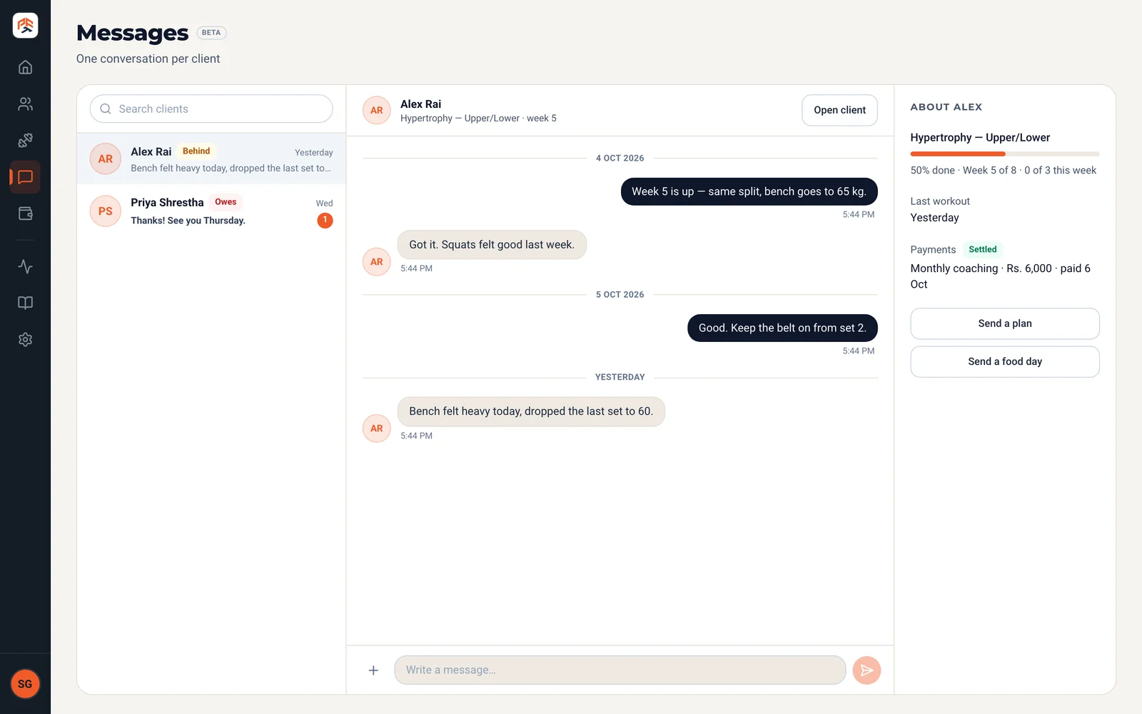 Pfitt web messages with a client conversation beside their plan